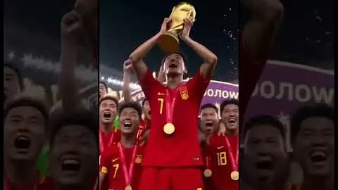 武磊深夜返沪引关注，隔离观察成疑问？