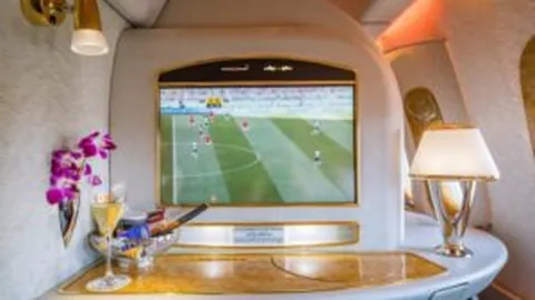 萨拉赫25球16助！电讯报曝：或刷新亨利C罗英超赛季纪录