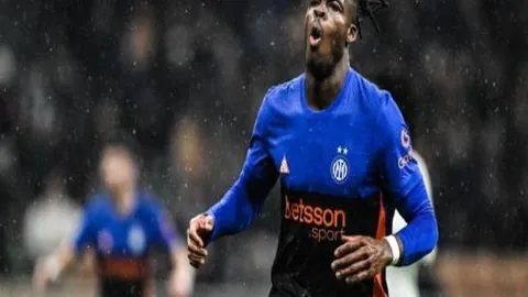 中国男足亚运热身赛连败新西兰，精准传球仅一球独响